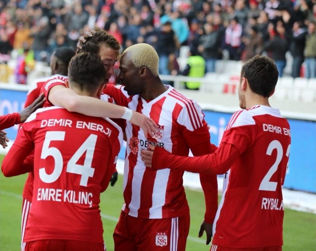 S&uuml;per Lig: Dg Sivasspor: 1 - Tm Akhisarspor: 1 (ma&ccedil; Sonucu)