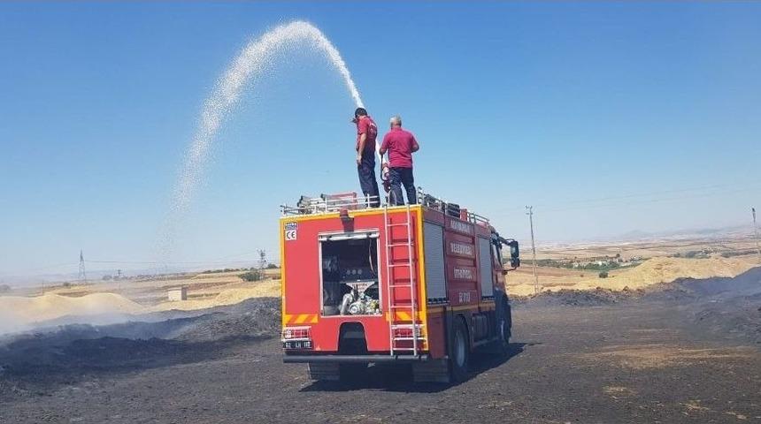 200 Ton Saman K&uuml;l Oldu