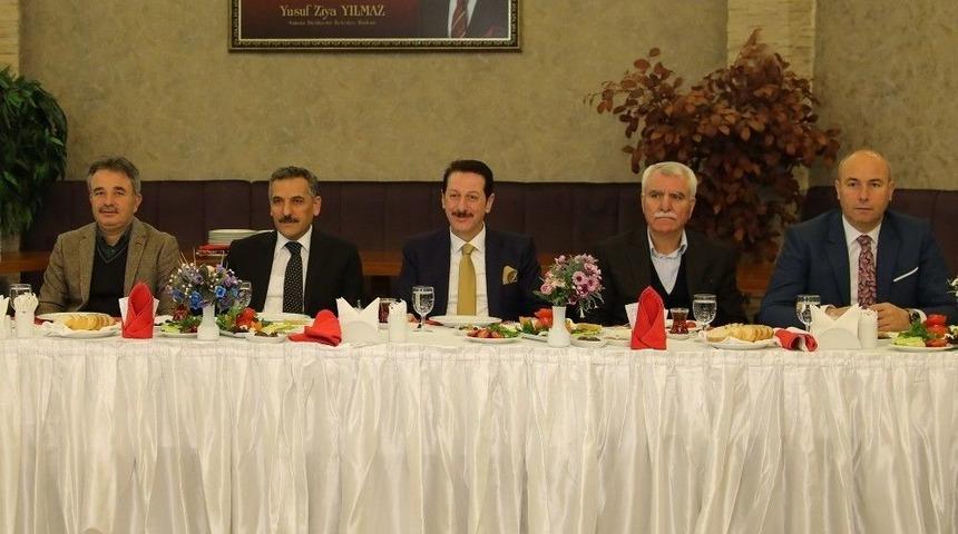 Başkan Tok, S&ouml;z&uuml;n&uuml; Tuttu