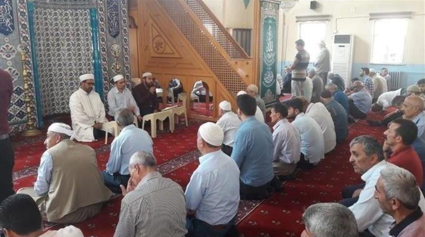 Hacı Adayları İ&ccedil;in Kur&rsquo;an-ı Kerim Ziyafeti