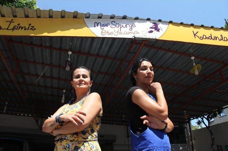 Mersin’de ’oto Yıkamacı Kadınlar’ Erkeklere Taş Çıkartıyor G3