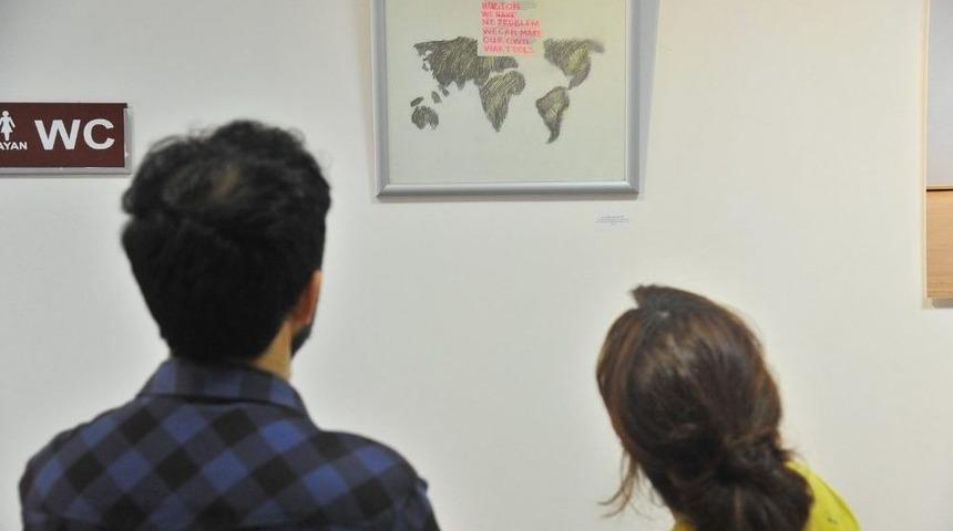 Sa&uuml;&rsquo;de &lsquo;birlikte&rsquo; Karma Resim Sergisi A&ccedil;ıldı