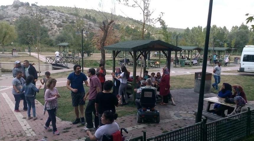Engelli Bireyler Piknikte Buluştu