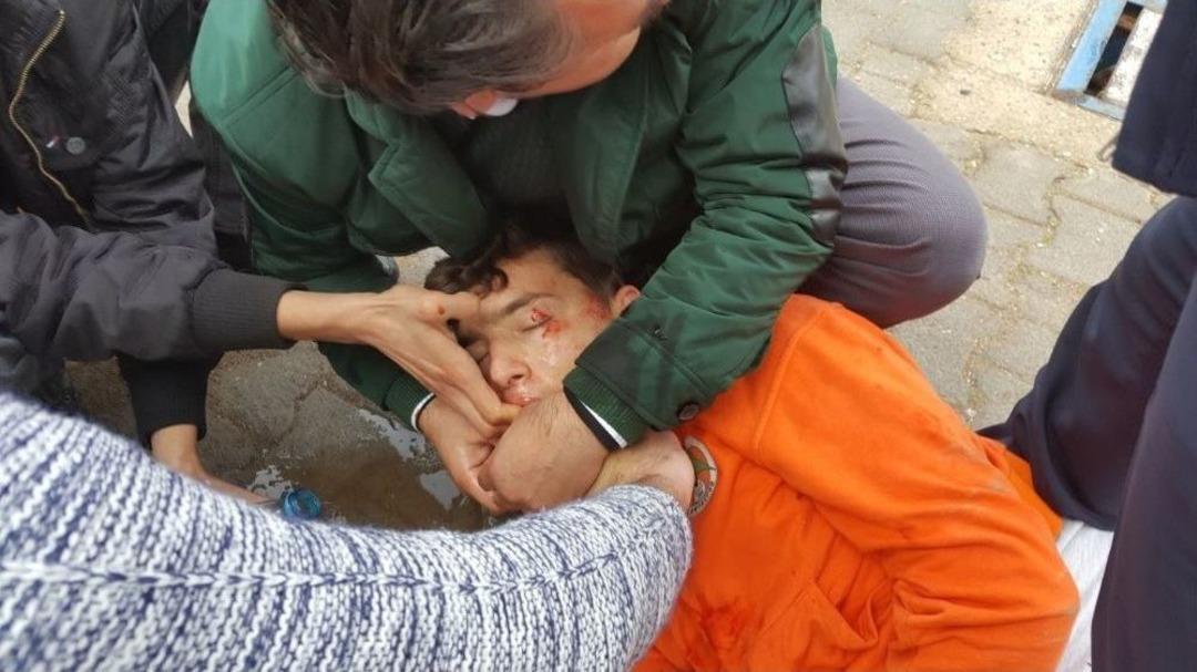 Doğum G&uuml;n&uuml;nde Holiganların Saldırısına Uğrayan Genci Kul&uuml;p Başkanı Kurtardı