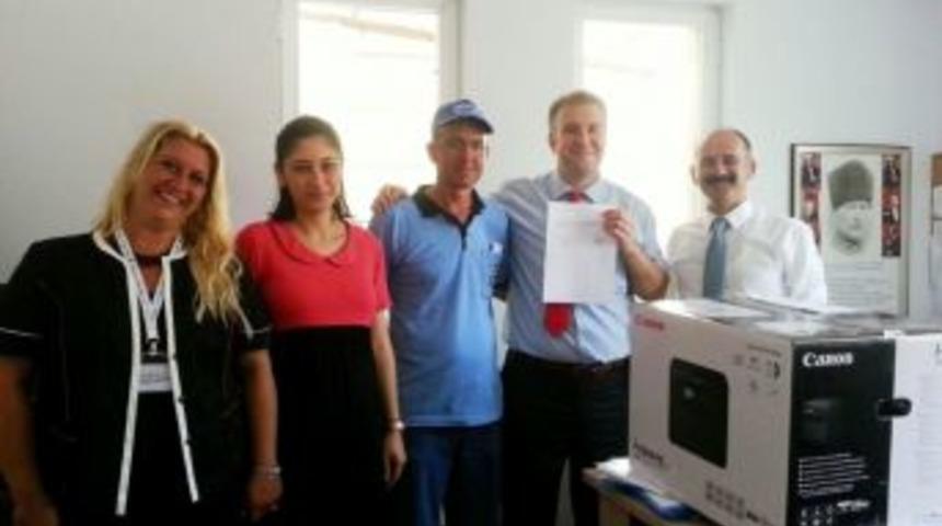 &Ouml;zalp Okullarının &rsquo;&ccedil;evre Duyarlılığı&rsquo; &Ouml;d&uuml;llendirildi