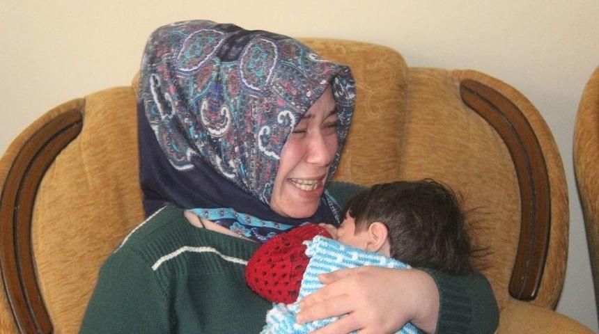 Deaş&rsquo;ın Attığı Roketle &Ouml;len 5 Yaşındaki Nisa&rsquo;nın Ailesinden Afrin Teşekk&uuml;r&uuml;