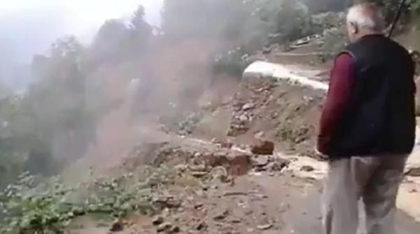 Rize&rsquo;De Sağanak Yağmur, Sel Ve Heyelana Neden Oldu: 1 &Ouml;l&uuml;, 1 Yaralı (6)