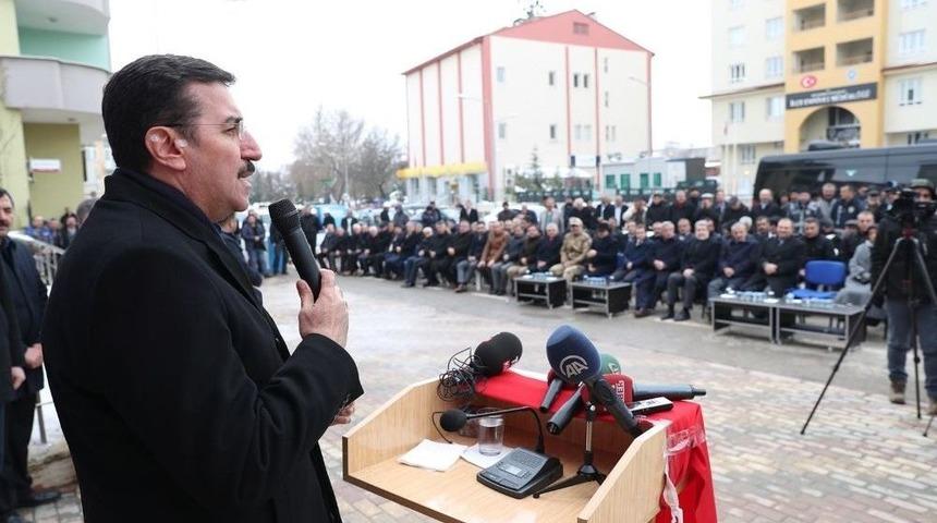 Bakan T&uuml;fenkci&rsquo;den Zeytin Dalı Harekatı A&ccedil;ıklaması