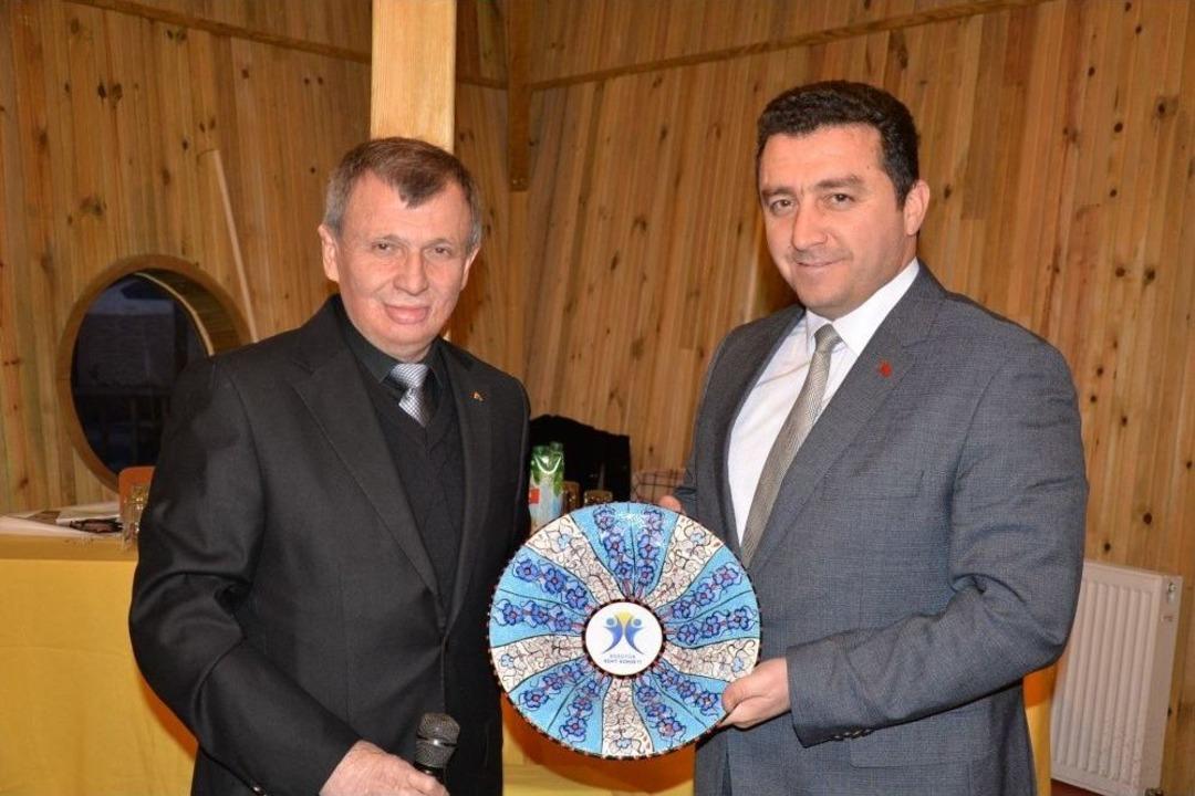 Kaymakam Yaman Ve Başkan Bakıcı Kent Konseyi Ve Sivil Toplum Kuruluşları İle Bir Araya Geldi