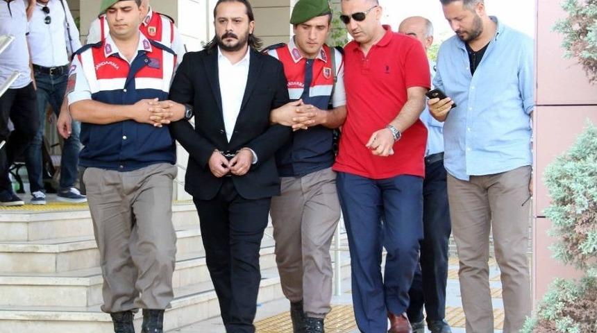 &Uuml;nl&uuml; Senarist Emrah Serbes Tutuklandı