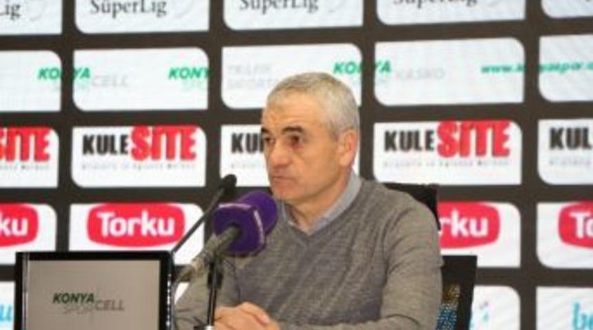 Rıza &Ccedil;alımbay: "10 Kişiye Karşı Oynamak Her Zaman Kolay Değildir"