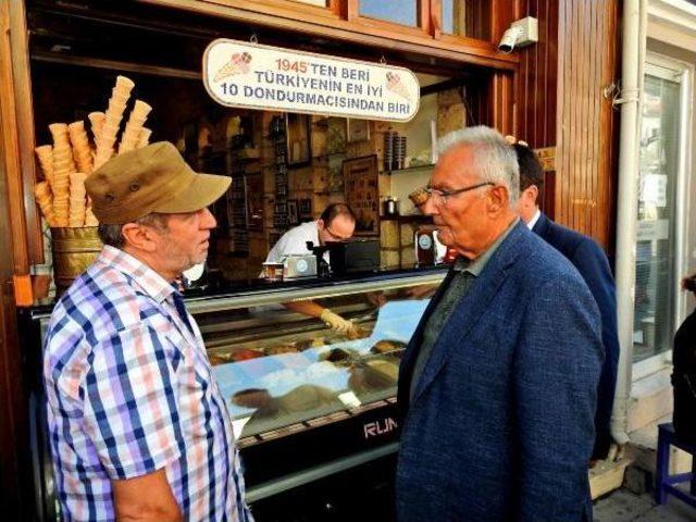 Baykal'dan Çeşme Ziyareti