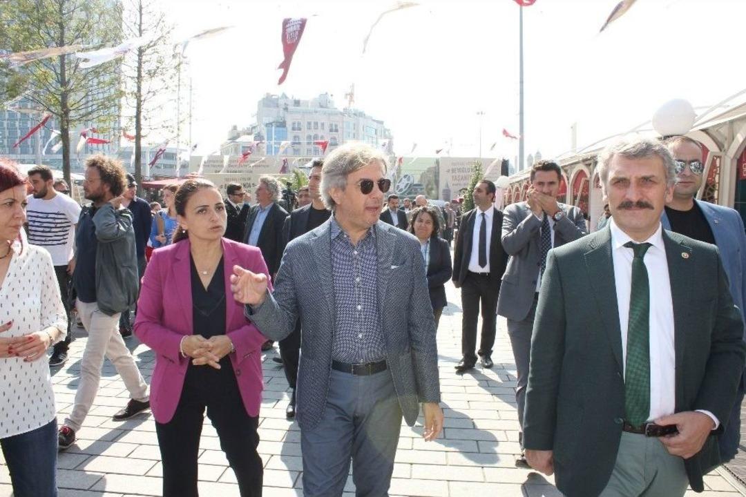 3. Beyoğlu Meraklı Zihinler Bilim Şenliği Başladı