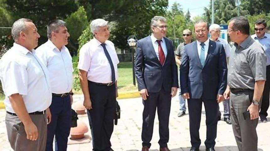 &Ccedil;ardak Organize Sanayi B&ouml;lgesi Myo&rsquo;nun Tabelası Asıldı