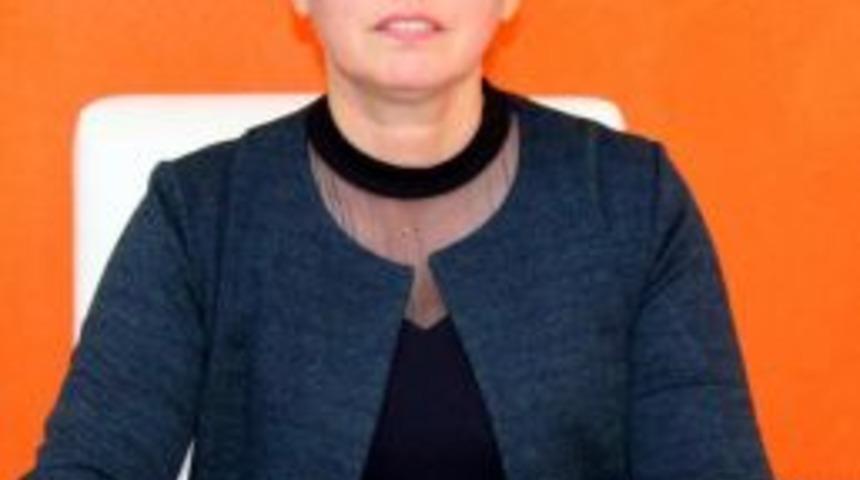 Ak Parti Babaeski Kadın Kolları Başkanı Istifa Etti