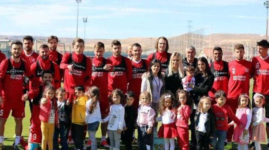 Demir Grup Sivasspor, Kasımpaşa Hazırlıklarını S&uuml;rd&uuml;rd&uuml;