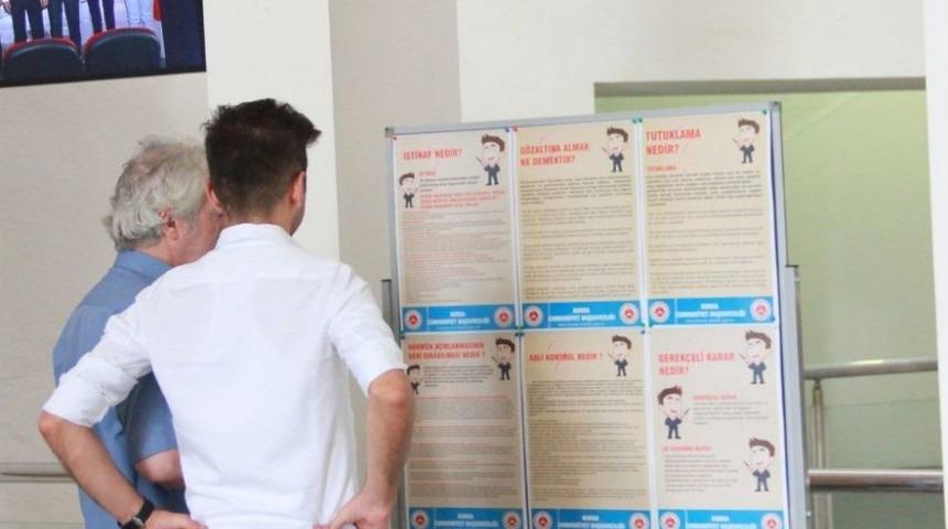 Bursa Adliyesi&rsquo;nde &rsquo;bilgi Afişleri&rsquo; D&ouml;nemi