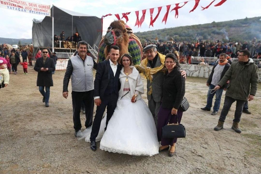 Develer Bu Defa Gen&ccedil;lerin Sağlıklı Ve Eğitimli Yetişmesi İ&ccedil;in Arenaya &Ccedil;ıktı