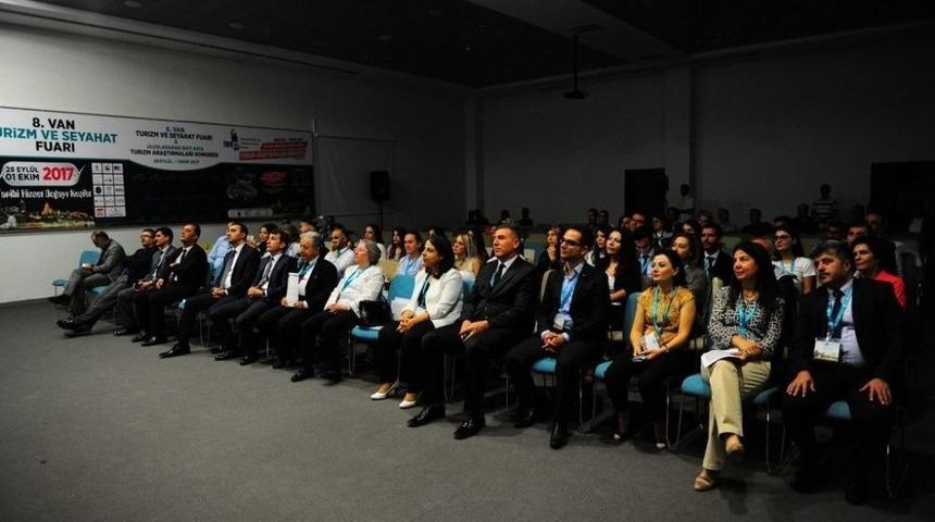 "uluslararası Batı Asya Turizm Araştırmaları Kongresi" Yapıldı
