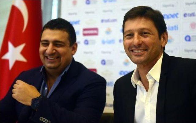 Antalyaspor Teknik Direktörü Leonardo: 