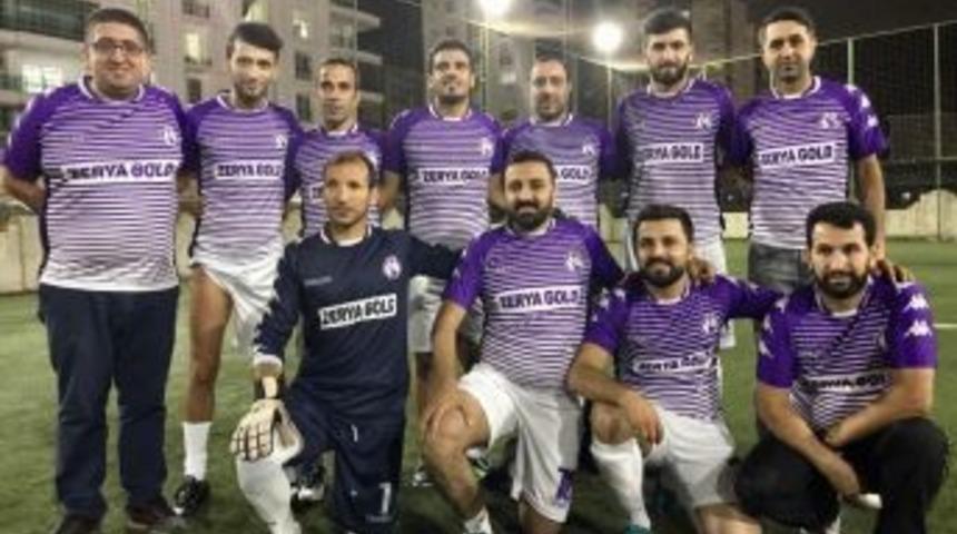 Esnafın Futbol Turnuvası S&uuml;r&uuml;yor