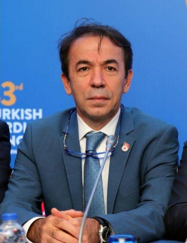 Prof.dr. Şahin: Yılda 2 Olimpiyat Stadı Dolusu Insan Kalp Hastalıklarından Ölüyor