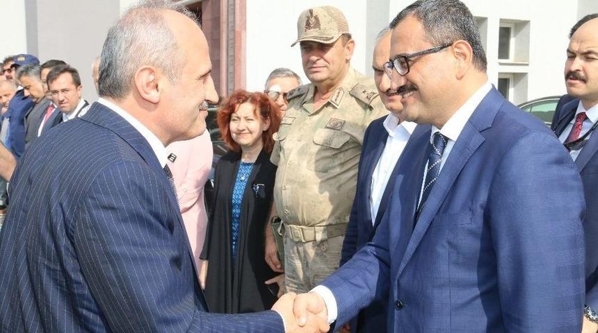 Ulaştırma Ve Altyapı Bakanı Turhan, Giresun&rsquo;da