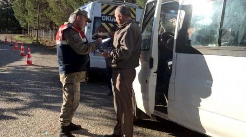 Samsun'da Jandarmadan Okul Servisi Denetimi