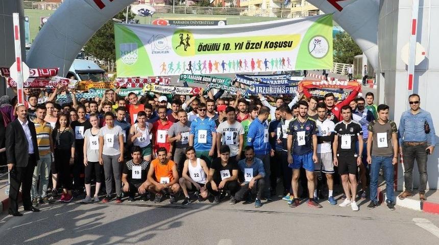 Kb&uuml;&rsquo;de 10. Yıl Koşusunda Kıyasıya M&uuml;cadele