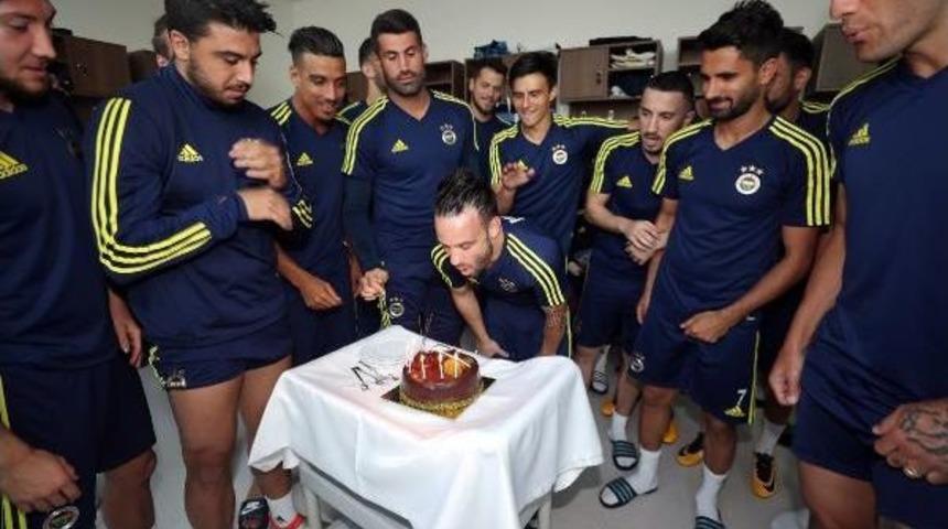 Fenerbah&ccedil;e, Akhisarspor Hazırlıklarını Tamamladı