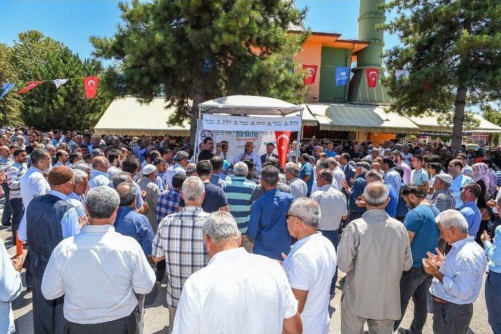 Hacı Adayları Salavatlarla, Dualarla Uğurladı G2