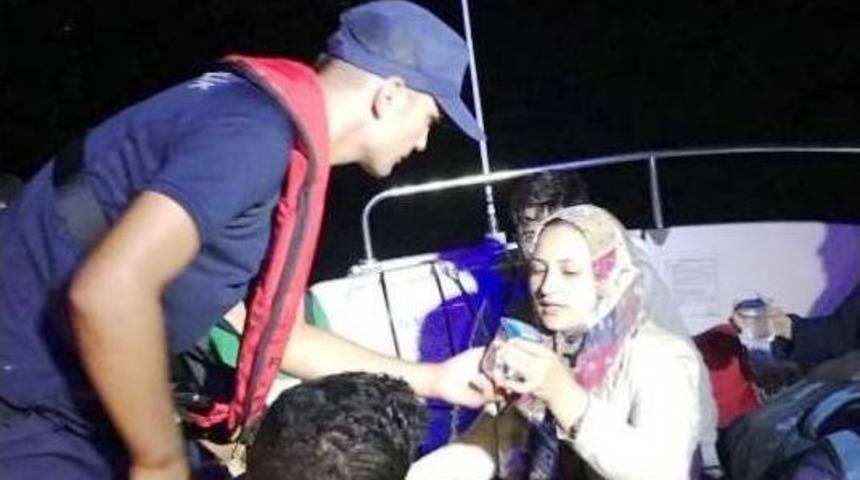 Hem Kaçtılar Hem Yardım İstediler