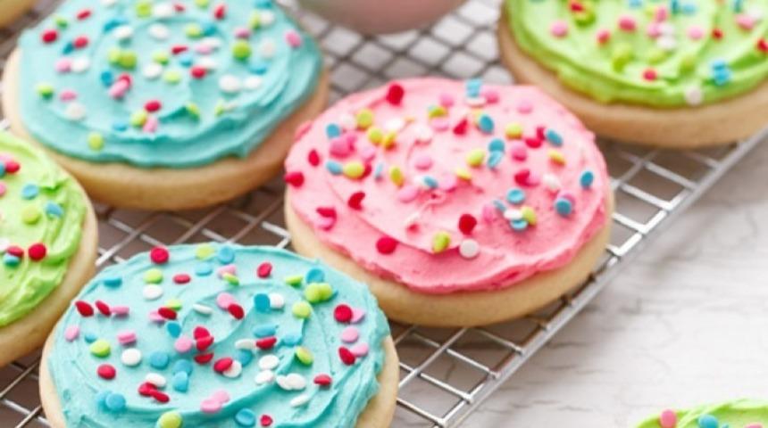 Süte Batırmalık 10 Leziz ve Pratik Kurabiye Tarifi