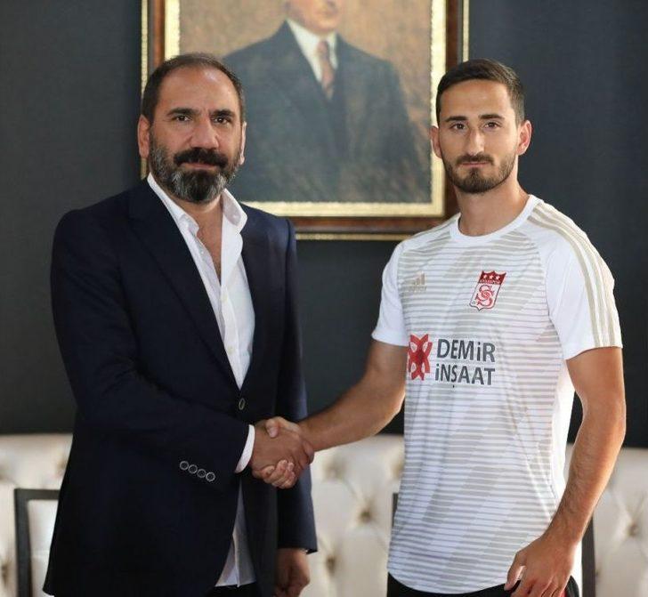 Sivasspor Yeni Transferlerini Tanıttı G1
