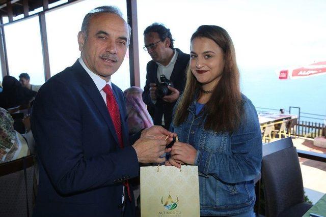 Ordu Üniversitesine Başlayan Öğrencilere Sıcak Karşılama