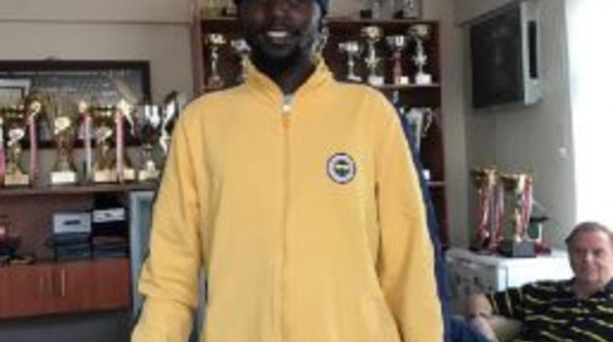 Avrupa Şampiyonu Milli Atlet Fenerbah&ccedil;e'ye Transfer Oldu