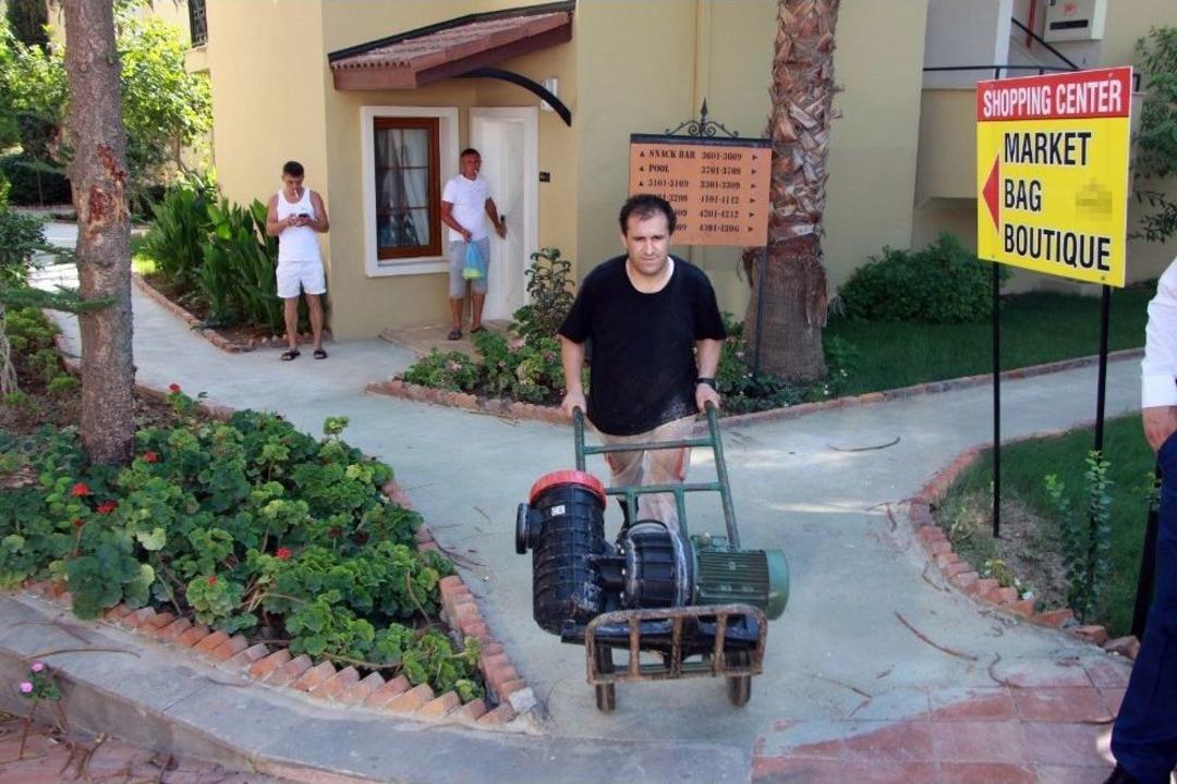 Manavgat&rsquo;ta M&uuml;şteri Dolu Otele İcra