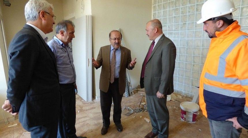 Başkan G&uuml;mr&uuml;k&ccedil;&uuml;oğlu, Beşikd&uuml;z&uuml;&rsquo;nde İncelemelerde Bulundu