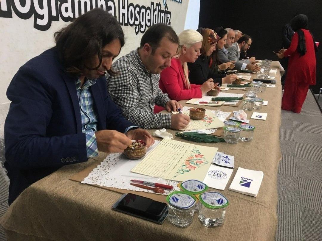 Arnavutk&ouml;y&rsquo;&uuml;n En Lezzetli Aşuresi Se&ccedil;ildi