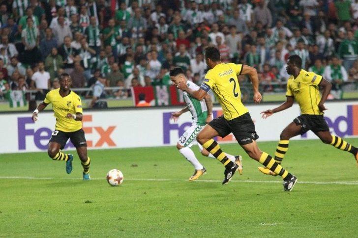 Uefa Avrupa Ligi: Atiker Konyaspor: 1 - Vitoria Guimaraes: (ilk Yarı) G4
