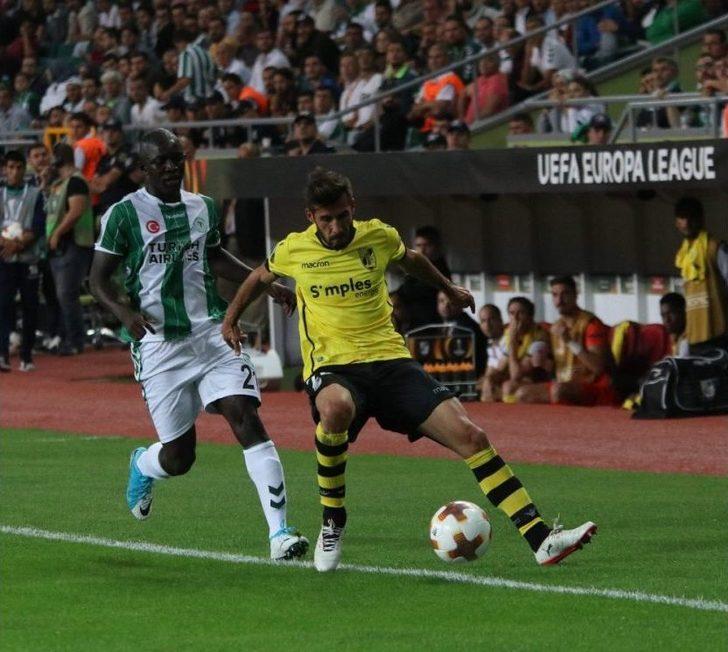 Uefa Avrupa Ligi: Atiker Konyaspor: 1 - Vitoria Guimaraes: (ilk Yarı) G5