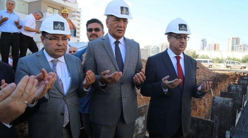 Mezitli&rsquo;de Yapılacak Akabe Camisi&rsquo;nin Temeli T&ouml;renle Atıldı