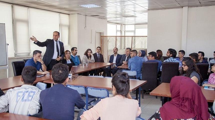 Hakkari Sağlık Hizmetleri Meslek Y&uuml;ksekokulu Oryantasyon Programı