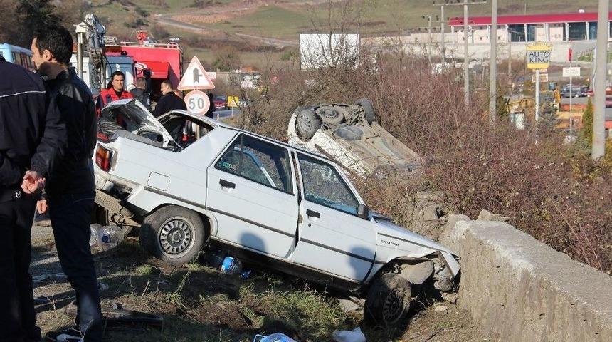 1 Kişinin &Ouml;ld&uuml;ğ&uuml; 5 Kişinin Yaralandığı Kazada S&uuml;r&uuml;c&uuml;ye Hapis Cezası