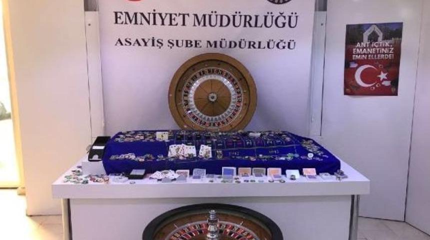 İstanbul'da Kumarhane Baskını