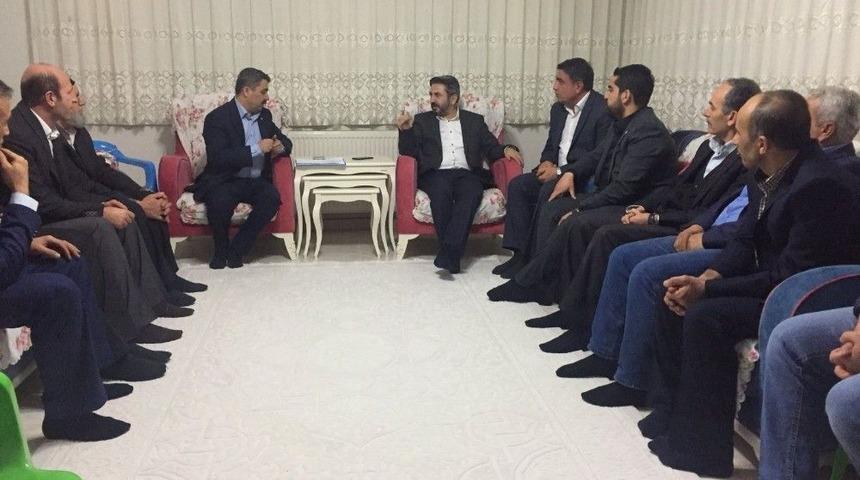 Aydın Mahalle Toplantısına Katıldı