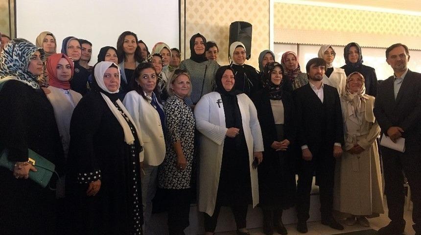 Bakan Kaya: &ldquo;t&uuml;rkiye, Arakan&rsquo;daki Mazlumlara Elini Uzatmaya Devam Edecek&rdquo;