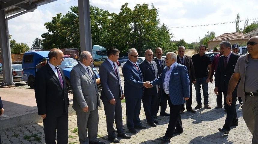 Vali Şent&uuml;rk, Boztepe İl&ccedil;esinde Vatandaşlarla Buluştu