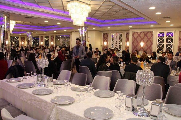 Tedarikçileri Ve Personelini Ödüllendirdiler G4