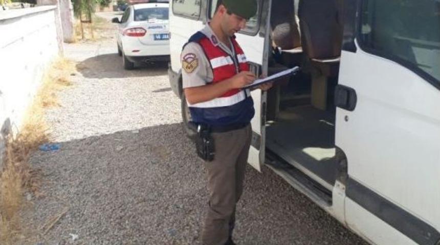 Jandarmadan Okul Servislerine Sıkı Denetim